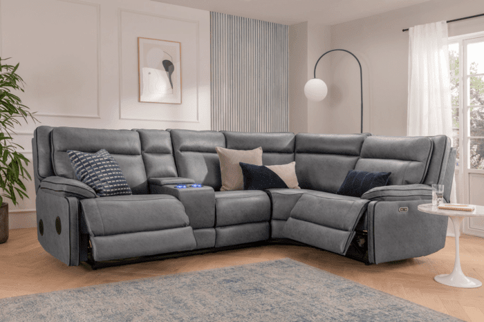 4 seater corner sofa​